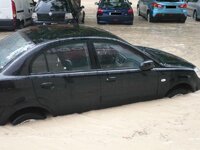 coche agua.jpg