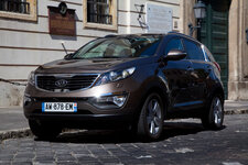 Kia_Sportage_Sand_Track.jpg Kia_Sportage_Sand_Track.jpg