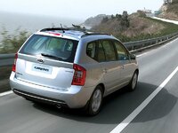 kia_carens_2006_06.jpg