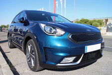 Kia Niro Emotion Deep Cerulean Blue - 2.jpg