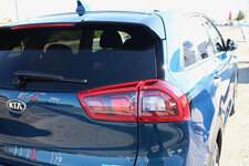 Kia Niro Emotion Deep Cerulean Blue - 6.jpg