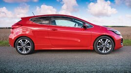 Kia_Proceed_GT-Line.jpg