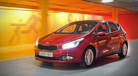 kia_ceed_2012.jpg