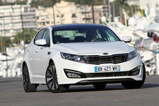kia_optima_2012.jpg