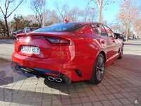 Stinger trasera rojo sin lunas.jpg