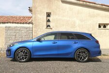 kia-ceed-tourer-03.jpg