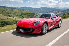 ferrari-812-superfast-exterior-mdm-00014.jpg