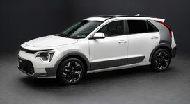 KIA_Niro-003_HighRes.jpg