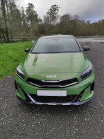 Kia XCeed 02.jpg