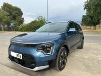 kia eniro azul.jpg