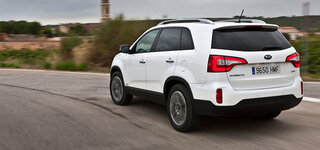 kia_sorento_2013_01.jpg