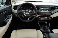 kia-carens-3-interior_0.jpg