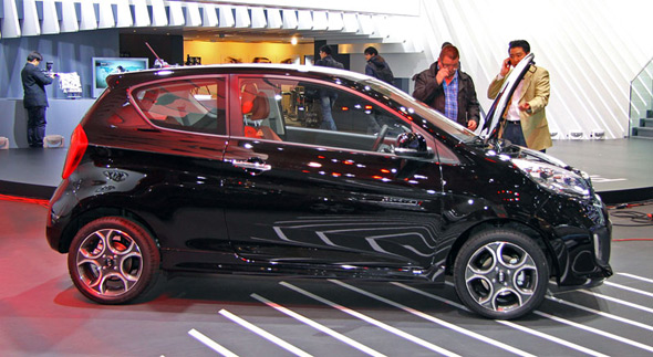 ginebra_2011_kia_picanto_3_puertas_01.jpg