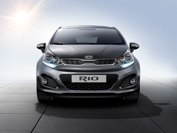 kia_rio_2011.jpg