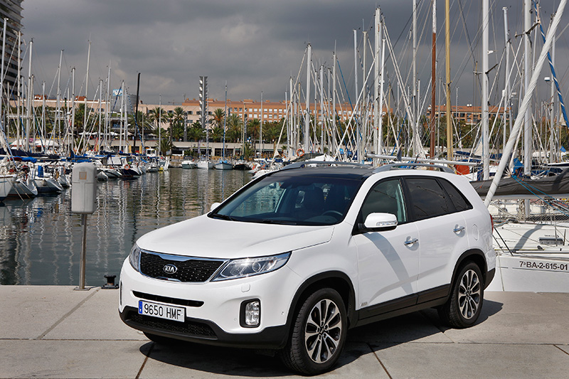 kia_sorento_2013.jpg